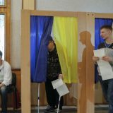 Ubedljiva pobeda stranke Zelenskog 6