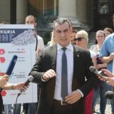 Orlić (SNS) pozvao vlasti da ispitaju navode o Đilasovoj imovini 8