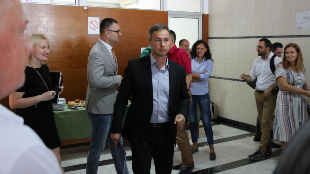 Aleksić: Vučić direktno napao Stefanovića da bi zaštitio svog brata 1