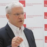 Tadić očekuje više mera kontrole u predlogu evroparlamentaraca o izbornim uslovima 7