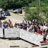 Obeležena 21. godišnjica napada OVK na opštinu Orahovac 12