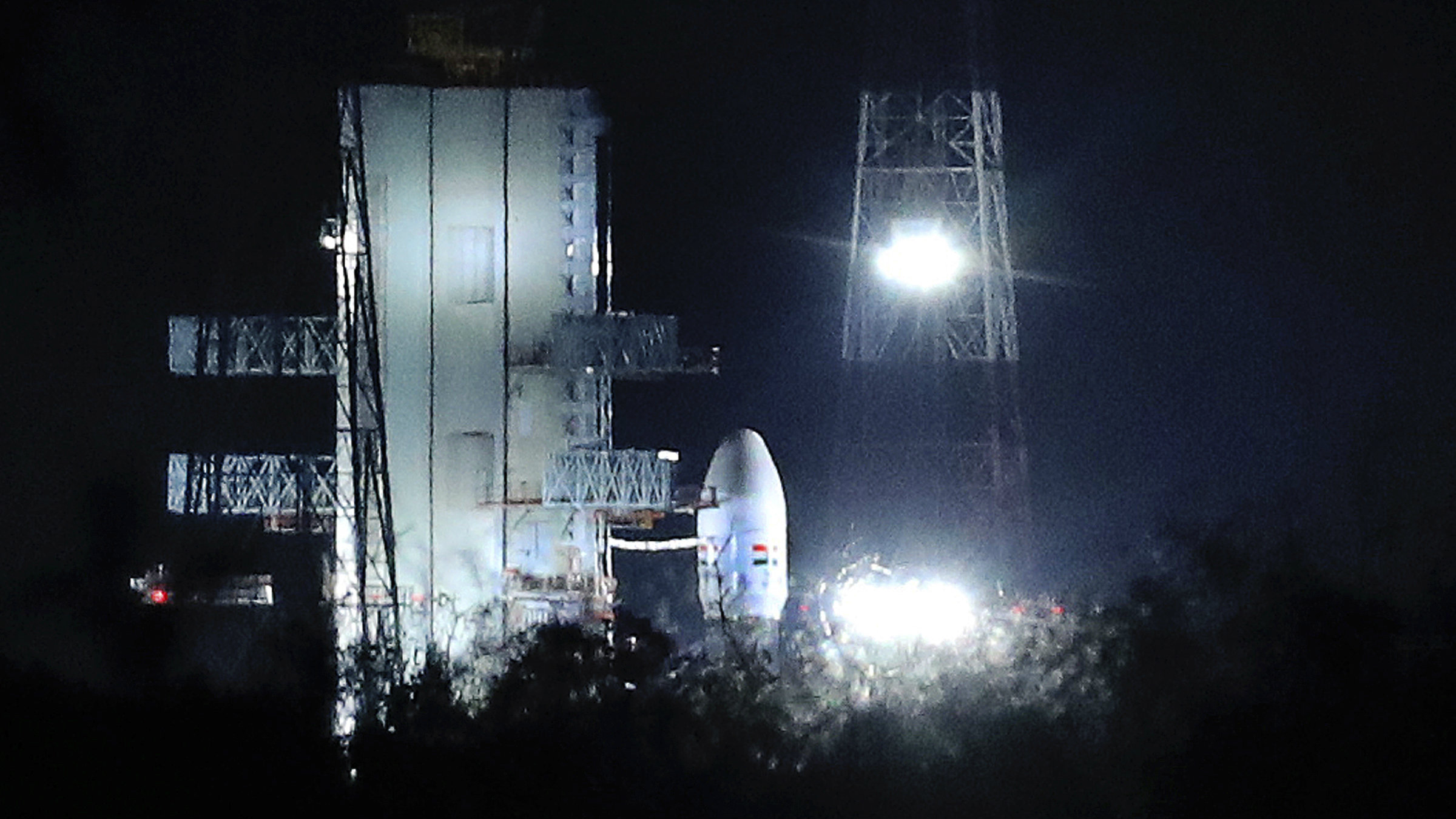 Indija otkazala lansiranje sonde na Mesec manje od sat pre poletanja 1