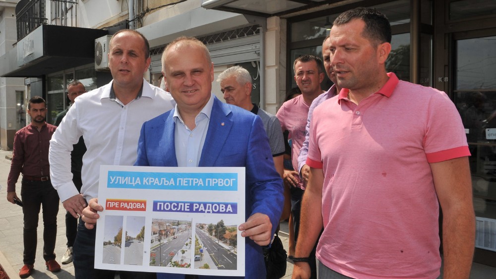 Vesić: Nastavak investicija u Lazarevcu, sa akcentom na žensku radnu snagu 1