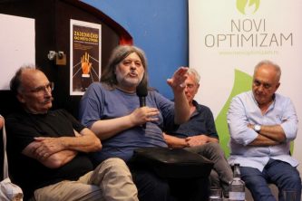 Karikature Petričića obišle Beograd, Kikindu, Novi Sad, Valjevo i Suboticu (FOTO/VIDEO) 2