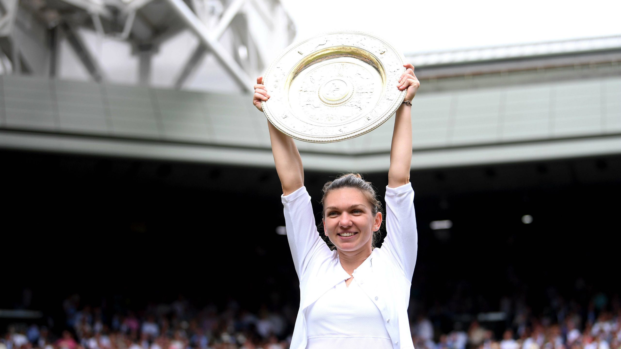 Simona Halep pobedila Serenu Vilijams i osvojila Vimbldon 1