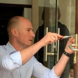 Božović zamenio bravu ulaznih vrata hotela Bristol 1