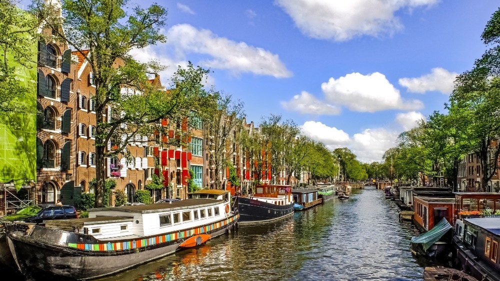 Amsterdam uvodi dodatne takse za turiste 1