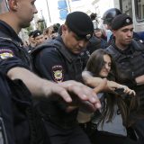 Oko 300 ljudi uhapšeno na protestima opozicije u Moskvi 1