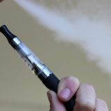Carinici zaplenili ilegalne elektronske cigarete 12
