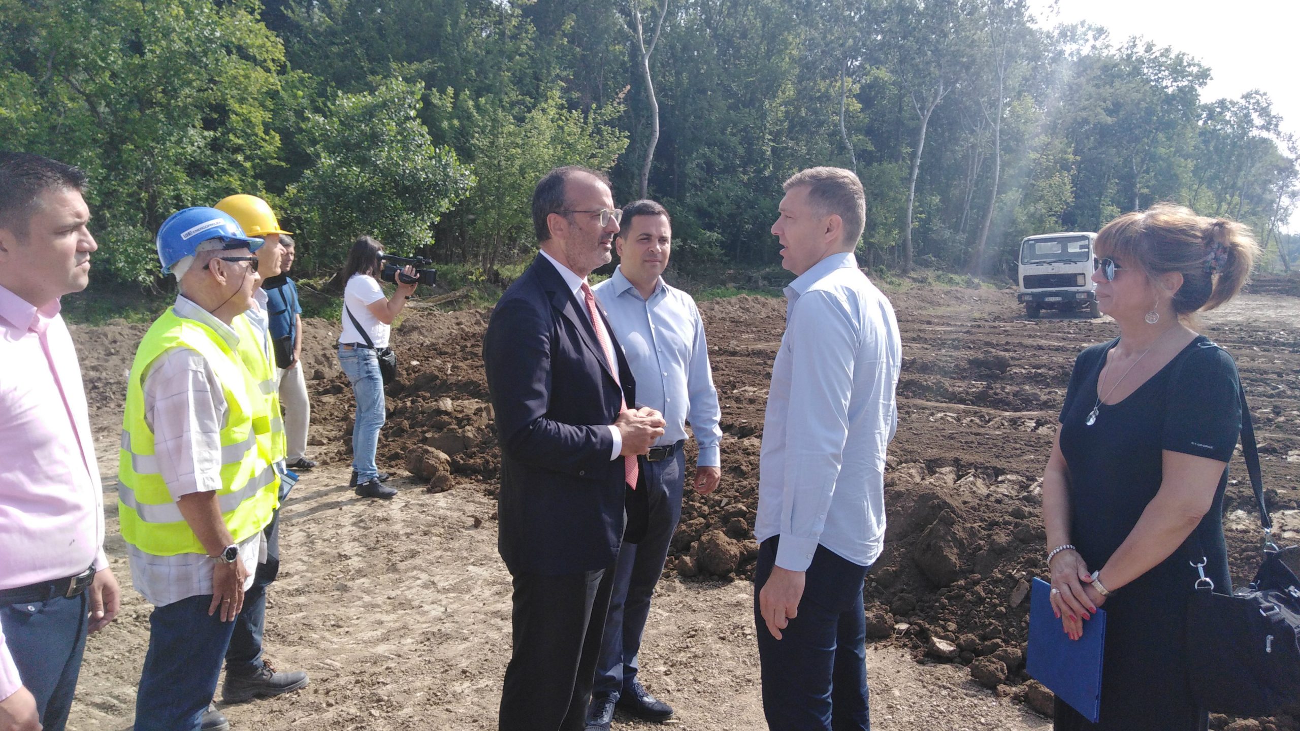 Novi nasip pored Save protiv poplava 1