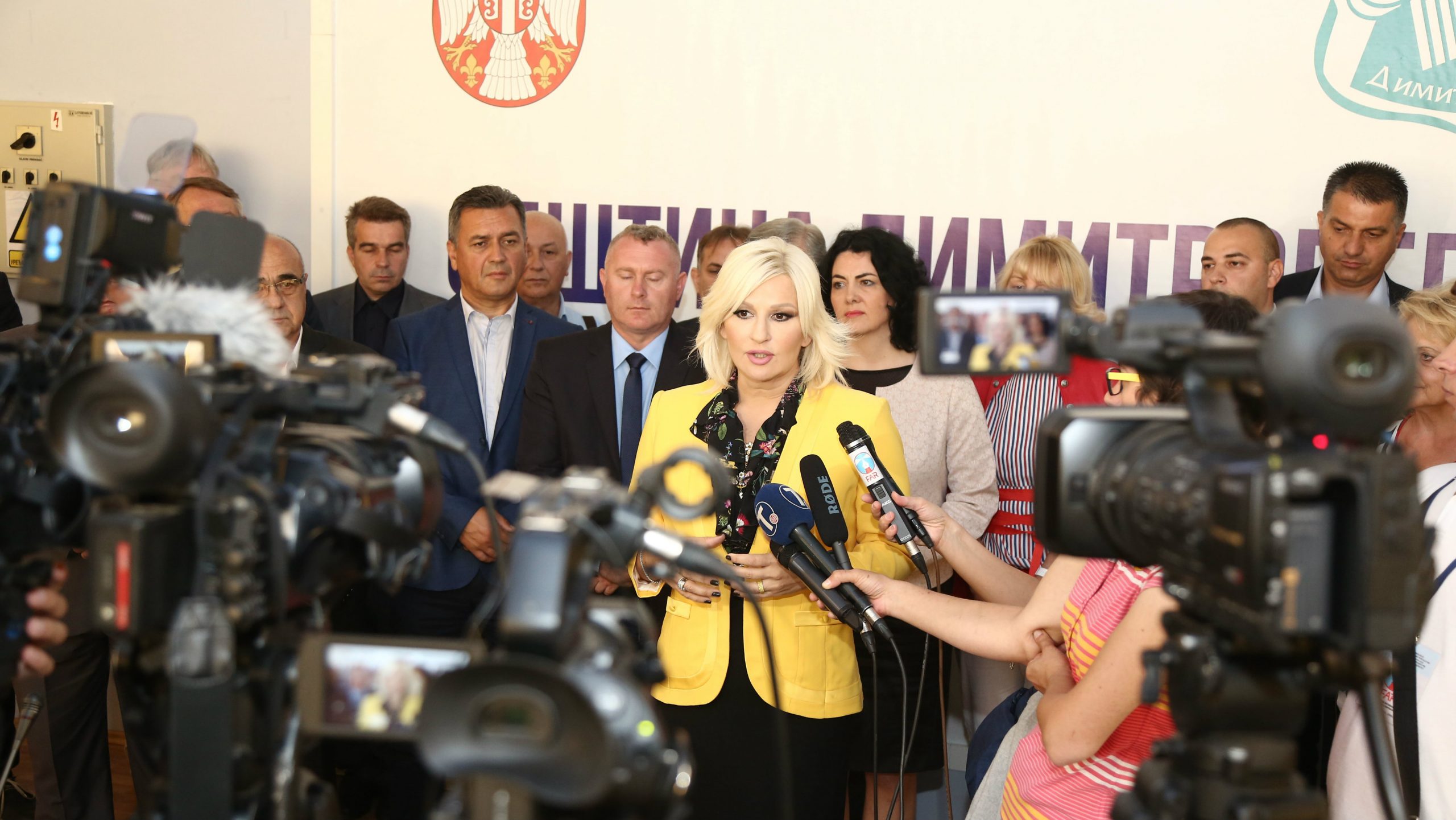 Mihajlović sa načelnicima okruga Srbije u Dimitrovgradu 1