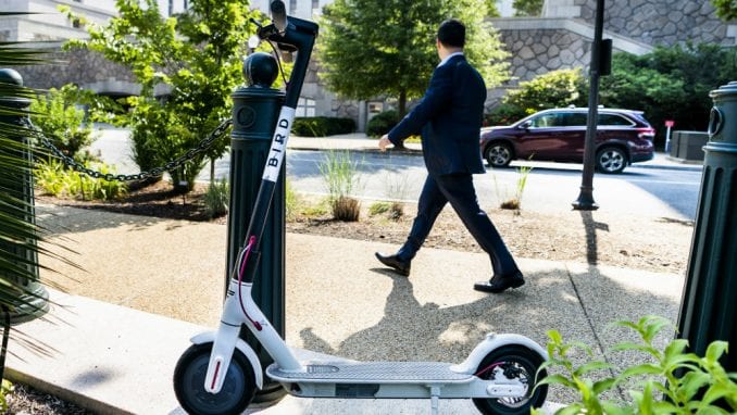 Turista na električnom trotinetu zalutao u sistem tunela u Oslu 1