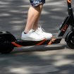 Od subote u Hrvatskoj važe nova pravila u saobraćaju: Vožnja električnih trotineta i skutera prvi put regulisana zakonom 18