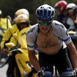 Biciklisti izbačeni sa Tur de Fransa zbog sukoba tokom 17. etape 12