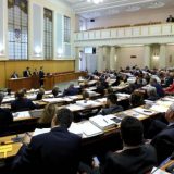 Devetočasovna rasprava u hrvatskom saboru: Desno krilo opozicije tvrdi da predlog Zakona o abortusu negira pravo na život 10