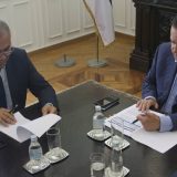 Dačić sa palestinskim ambasadorom: Ima prostora za napredak u odnosima dve zemlje 7