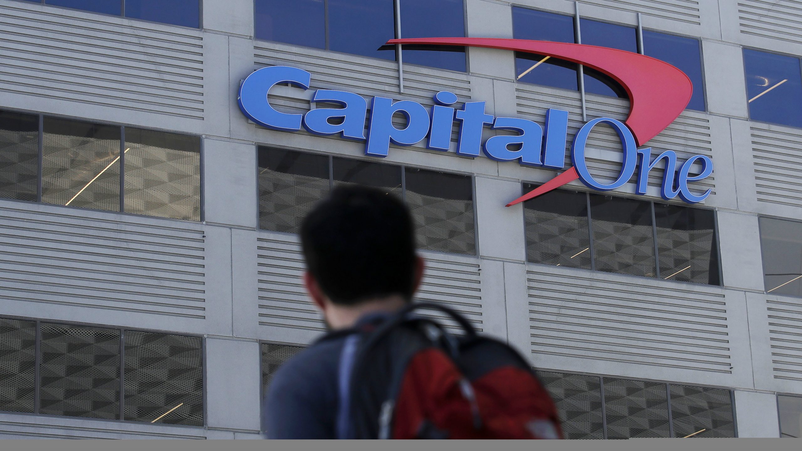 Američka banka Kapital uan prijavila da su joj ukradeni podaci 106 miliona klijenata 1