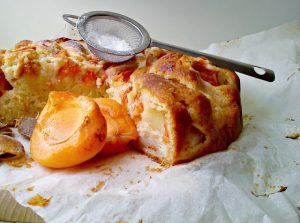 Recept nedelje: Kolač sa kajsijama 2