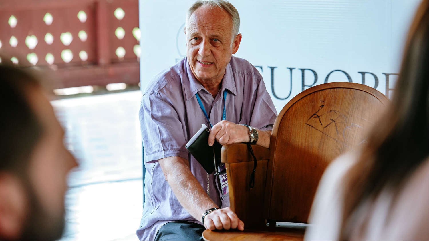 Grad se praktično uništava 1