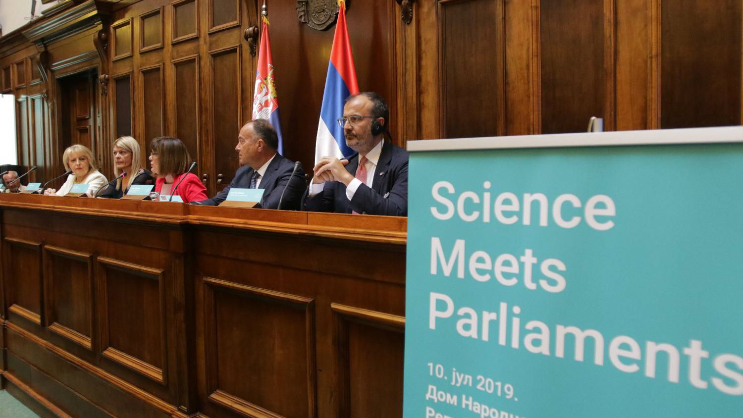 Dan nauke obeležen konferencijom o klimatskim promenama u Skupštini 1