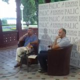 Grlić: Vladaju mediokriteti i poluidioti 3