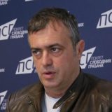 Trifunović: Autobus je bio parkiran, veću štetu je pretrpeo moj automobil, policiji sam se javio naknadno 4