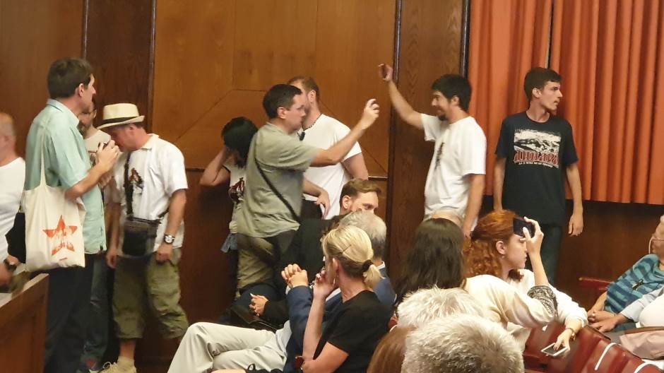 Borović: Prekidanje predstave zaslužuje prekršajne prijave 1