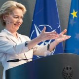 Von der Lajen podnosi ostavku na mesto ministarke odbrane Nemačke 3