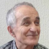 Profesor Radenović se vraća u Srbiju 7