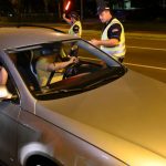 MUP: Tokom noći 227 saobraćajnih prekršaja, 56 vozača pod dejstvom alkohola kažnjeno 6