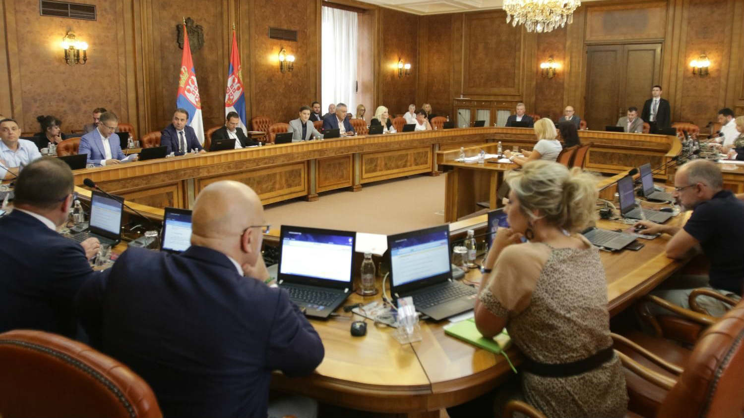 Vlada Srbije otkazala konferenciju za novinare povodom korona virusa 1
