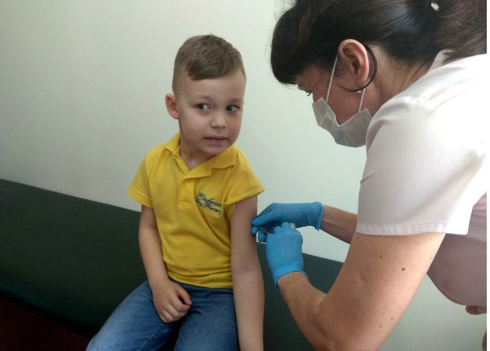 Neke doktore u Ukrajini uče da nevakcinacija pomaže detetu na duže staze