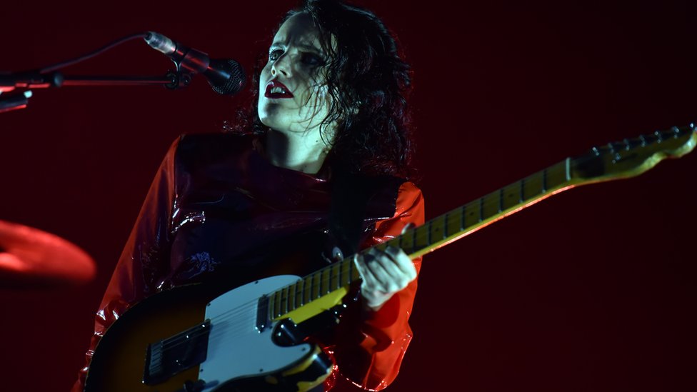 Birmingemska banda ima zvanični festival: Okupljaju se ljubitelji Piki Blajndersa 2 Ana Kalvi je radila na muzici za petu sezonu serije