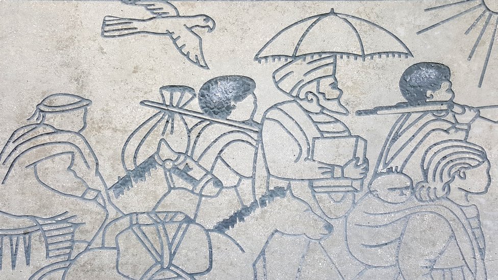 Izrael i tajna operacija: Turističko selo koje su vodili špijuni 12 Frieze depicting Ethiopian Jews on journey to Sudan