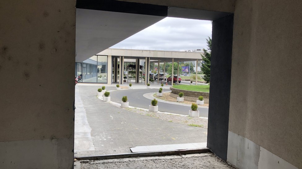 Hotel Jugoslavija u 50 godina: U jednom lusteru se ogleda sudbina cele zemlje 6 Hotel Jugoslavija