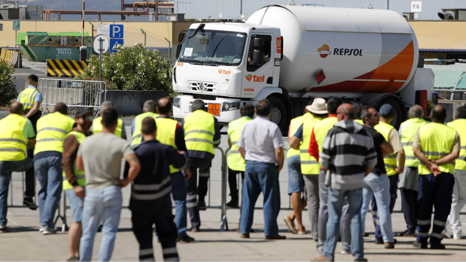Štrajk prevoznika izazvao krizu u Portugalu 1