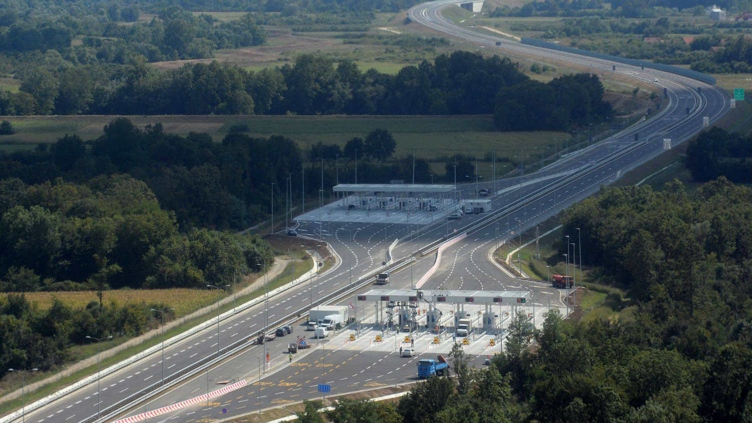 LSV: U Vojvodini 17 kilometara novoizgrađenih auto-puteva, u Srbiji 150 1