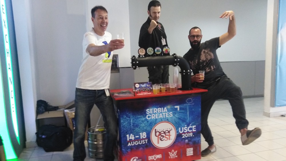 Turisti na Aerodromu probali „Moniku Beluči“ među pivima 1