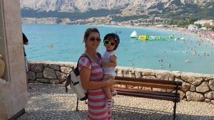 Ljudi se, uprkos svemu, u Srbiji više smeju 6