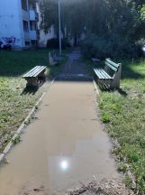 Ulica u Rakovici poplavljena već četvrti dan 4