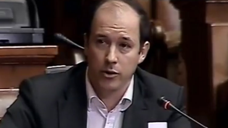 Nikolić: Mladi su na granicama jer je država na kolenima  1