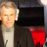 Kevin Konroj će glumiti Betmena u CW-ijevom ‘Crisis’ krosoveru 2