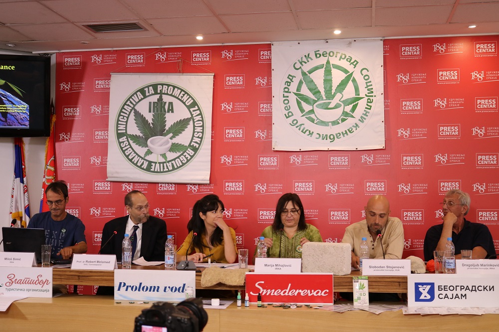 Zelena stranka: Kanabis - tabu tema 1