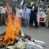 Pakistan obustavio glavnu železničku liniju s Indijom zbog odluke o Kašmiru 11