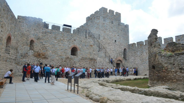 Obnovljena tvrđava u Ramu 1