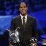 Van Dajk ponovo protiv Ronalda i Mesija 7