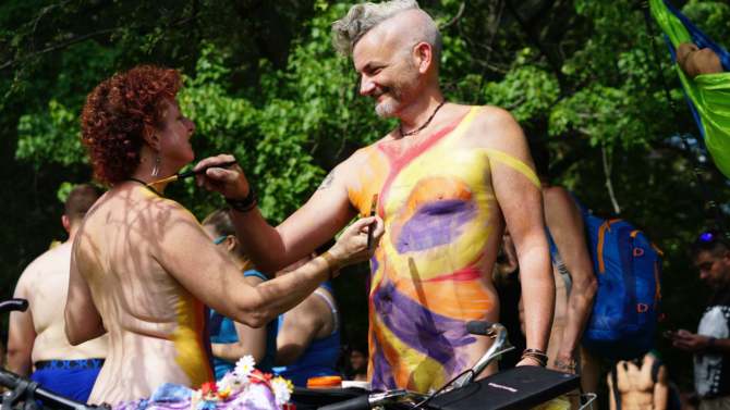 Goli biciklisti u godišnjoj vožnji po Filadelfiji 1