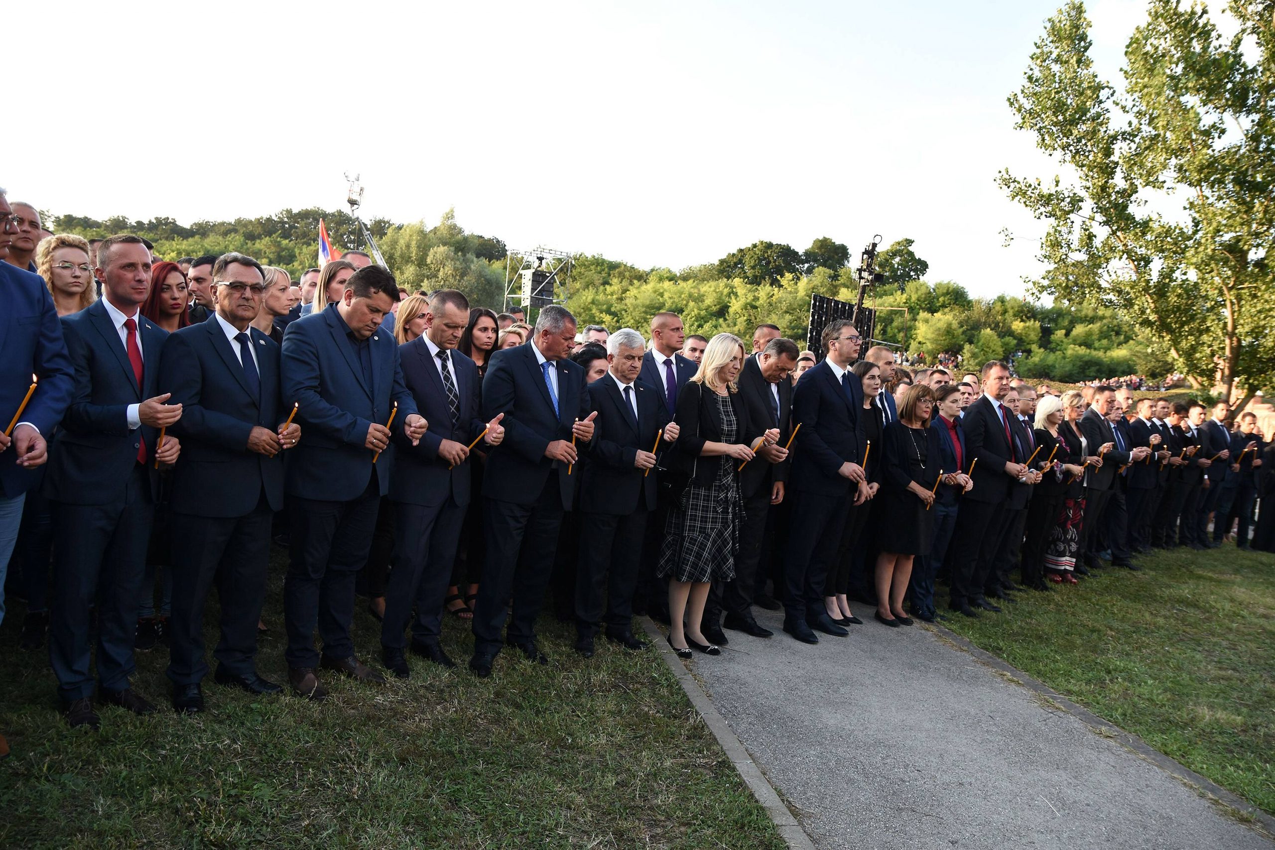 Mladi za ljudska prava Srbije i Hrvatske: Patnju žrtava ne koristiti za ratnohuškačke poruke 1