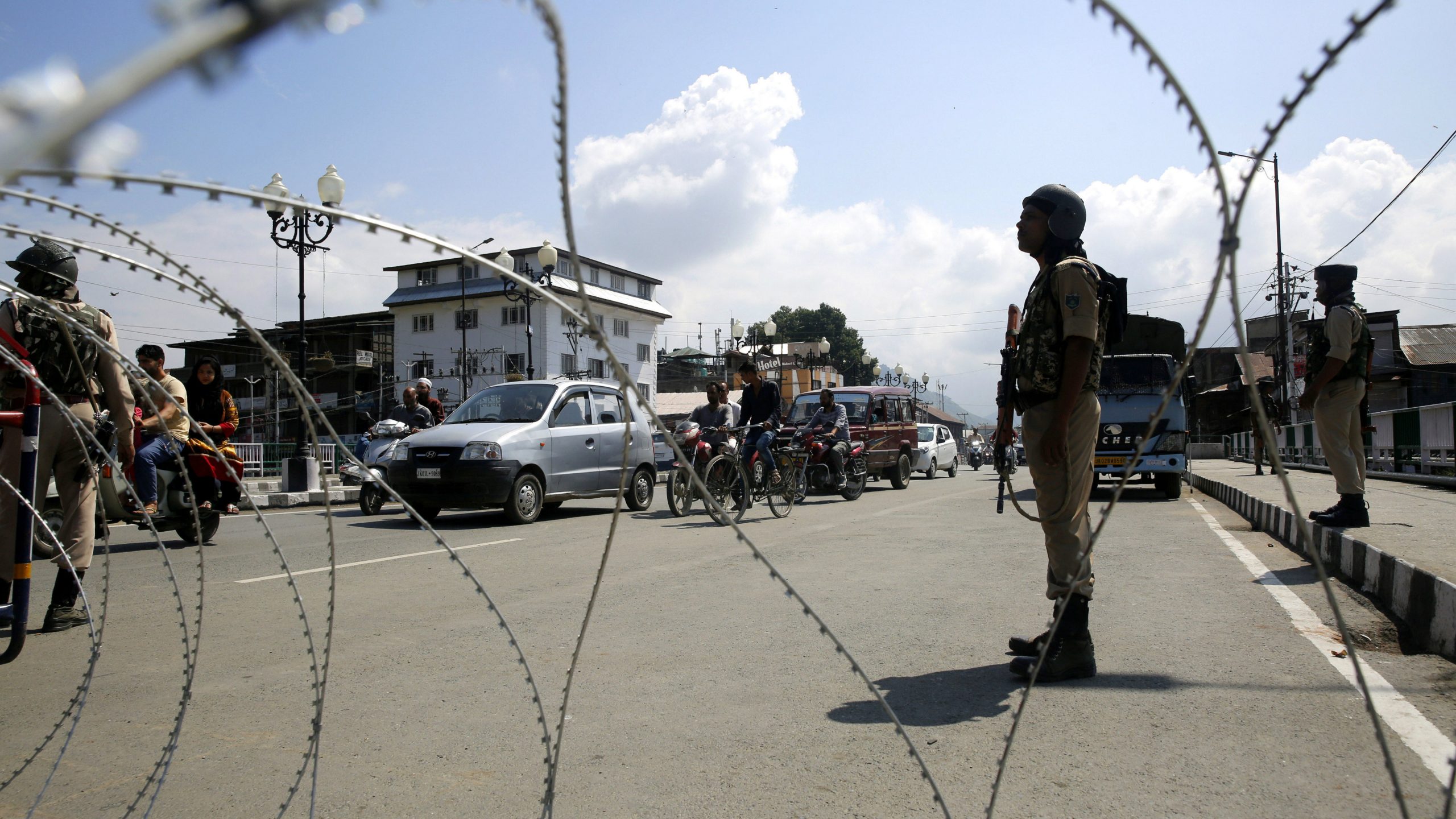 Indija i Pakistan nastavljaju prepucavanje oko Kašmira 1