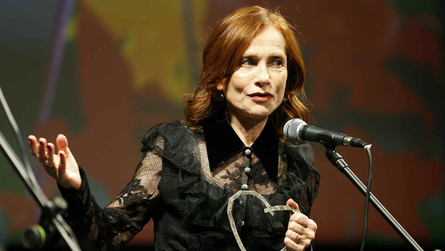 Izabel Iper - Bez sentimentalnosti, ali sa osećanjima na pravom mestu 1